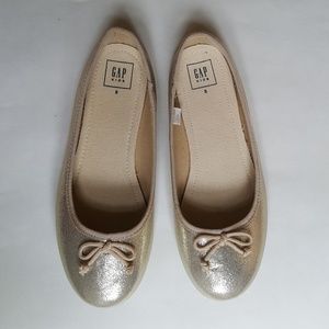 Gap kids gold flats